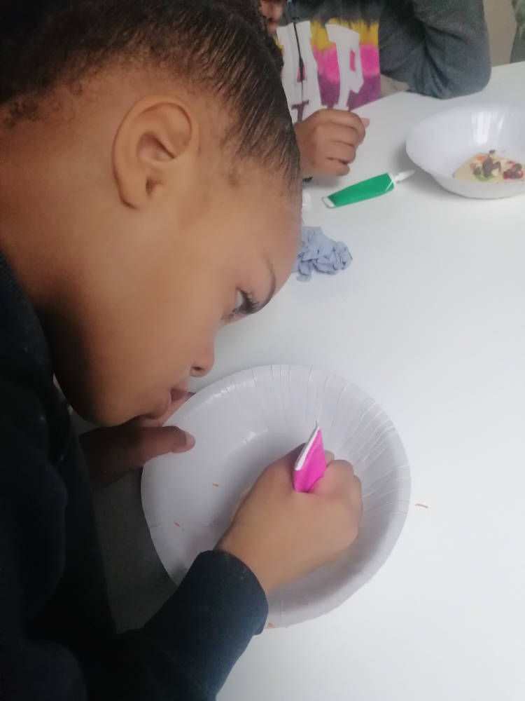 Biscuit Decorating - Pakeman Primary School
