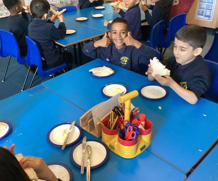 KS1 Make Sandwiches Pakeman Primary School